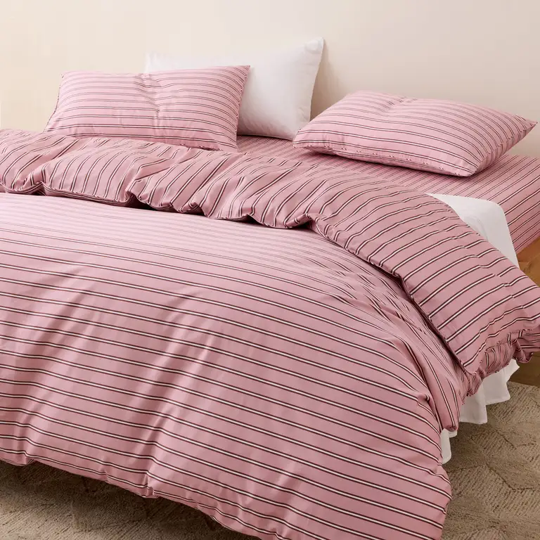 Sheet Society: Redefining Bedroom Bliss with Designer Bedding and Modern Ease