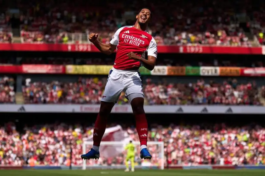 ‘I was nowhere near where he is at his age’ – VVD full of compliments for Saliba